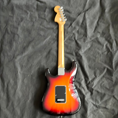 2016 American Special Stratocaster, Sunburst, Rosewood Neck, Used - EE36