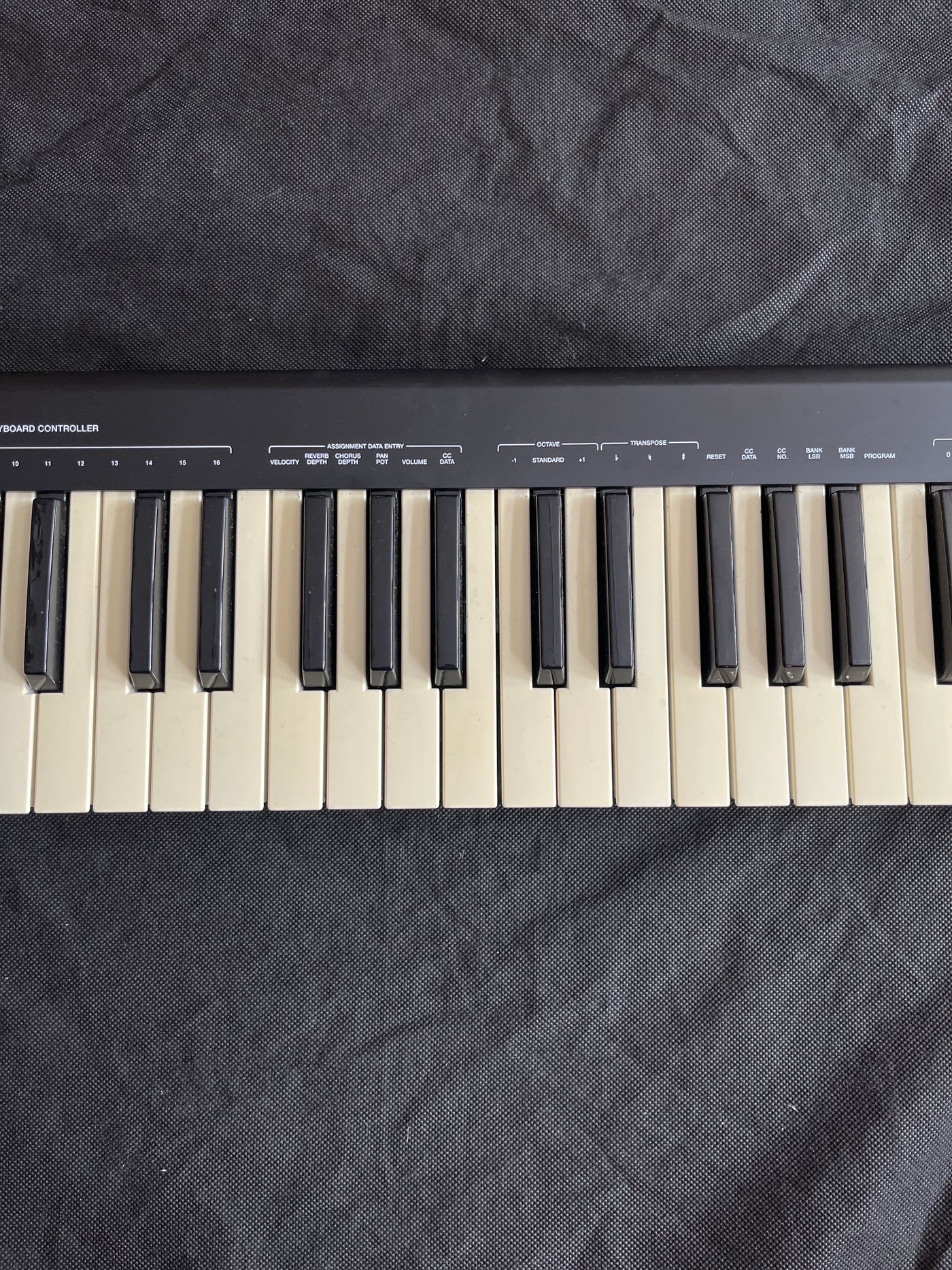 Q49 USB / Midi Keyboard Controller, Used - Q49-2