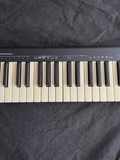 Q49 USB / Midi Keyboard Controller, Used - Q49-2