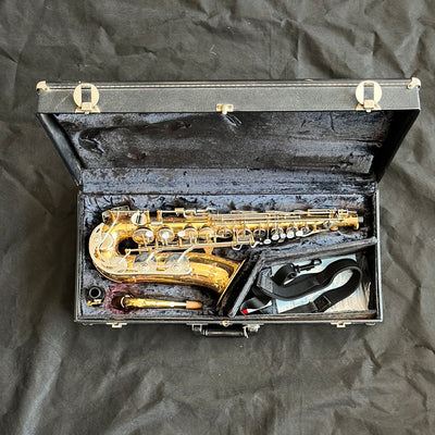 Alto Saxophone Outfit,  Used - DD91