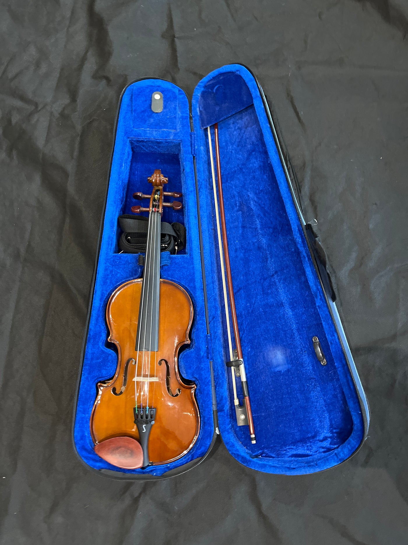 1400 Student 1 - 3/4 Violin Outfit, Used - GG90