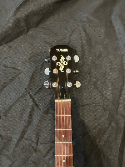APX4A - Electro Acoustic Guitar, Used - FF99