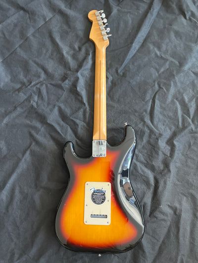 Mexican Standard Stratocaster Sunburst, Used - GG57A