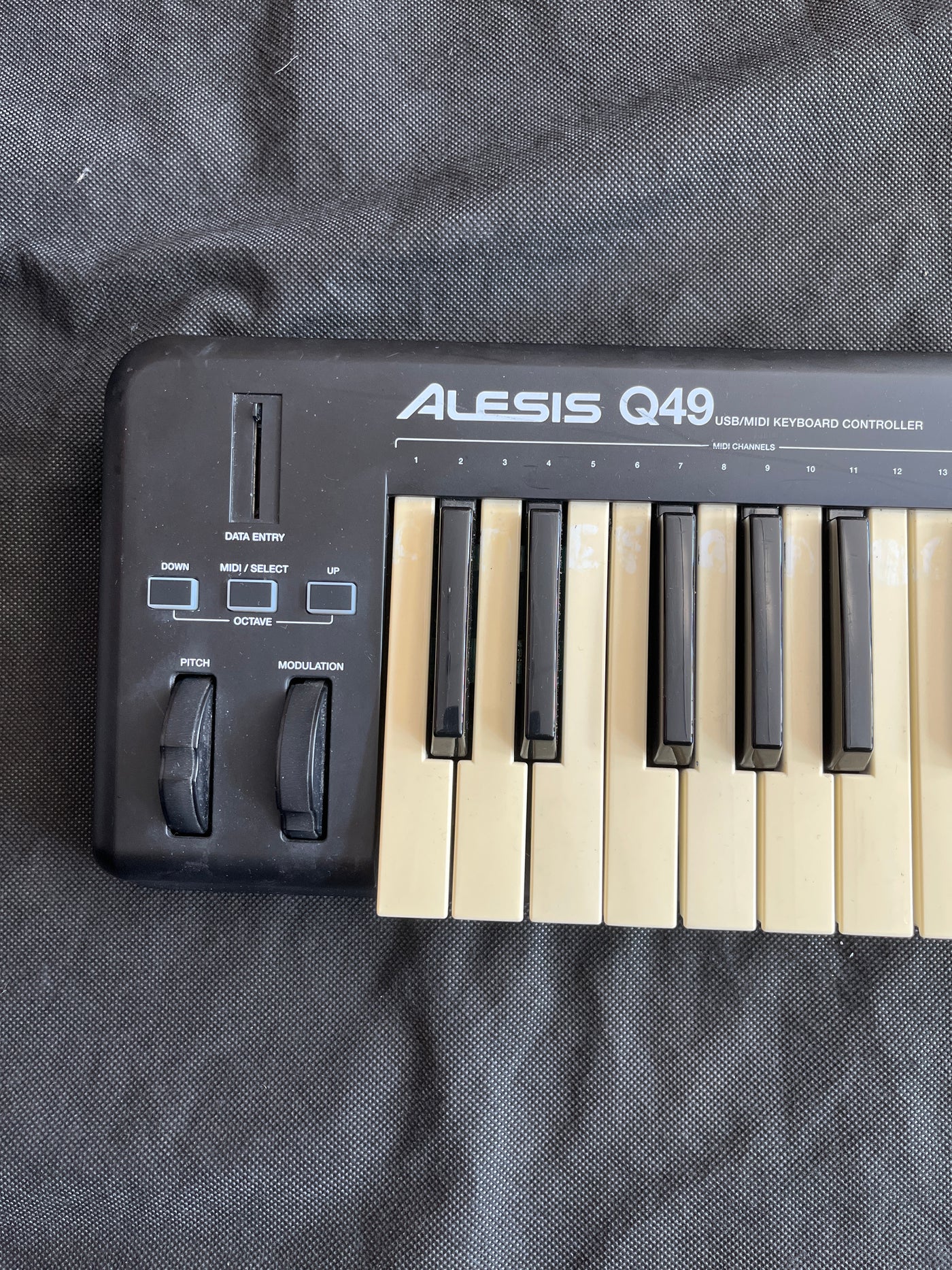 Q49 USB / Midi Keyboard Controller, Used