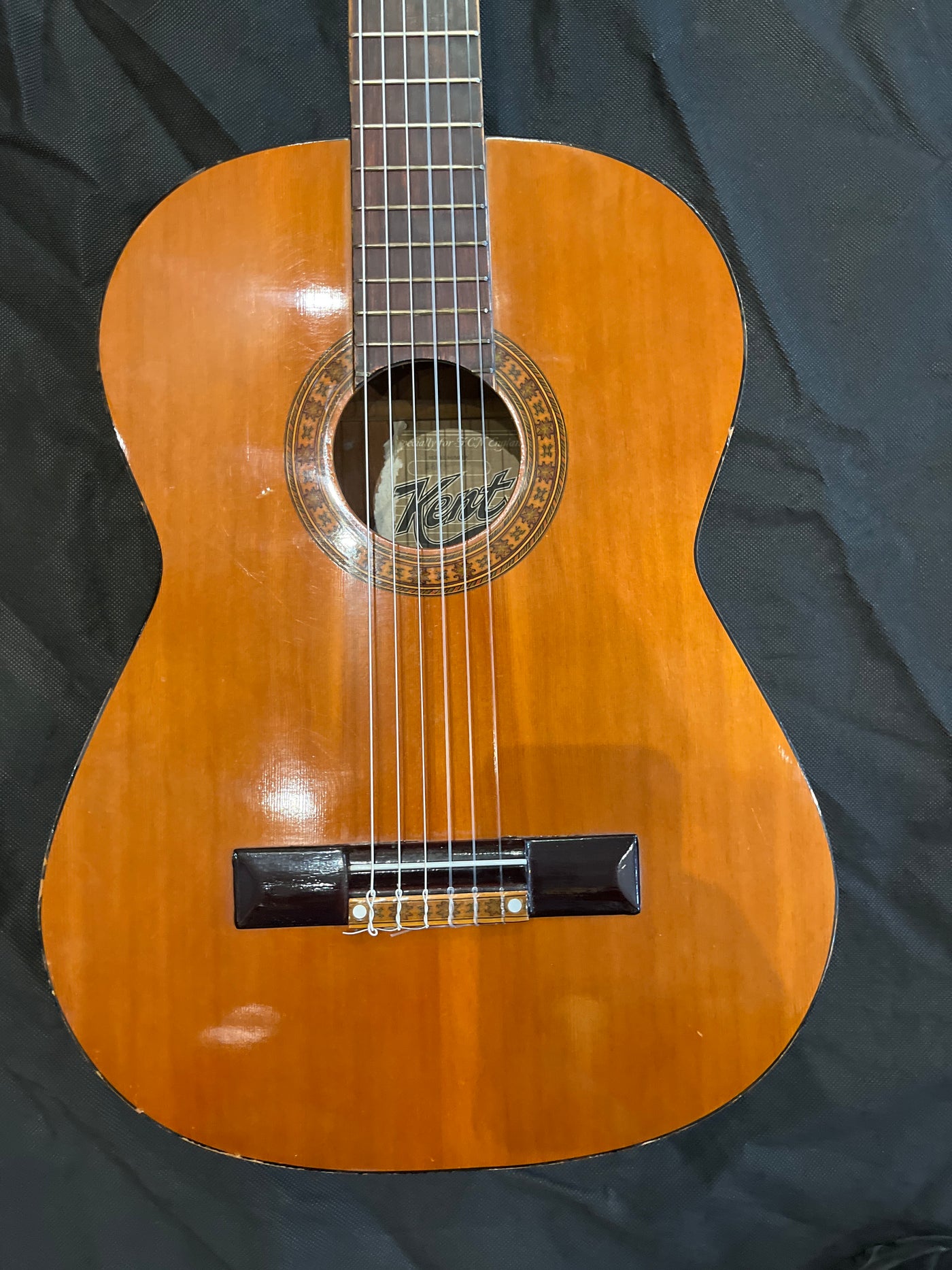 4/4 Classical Guitar, Used - GG82