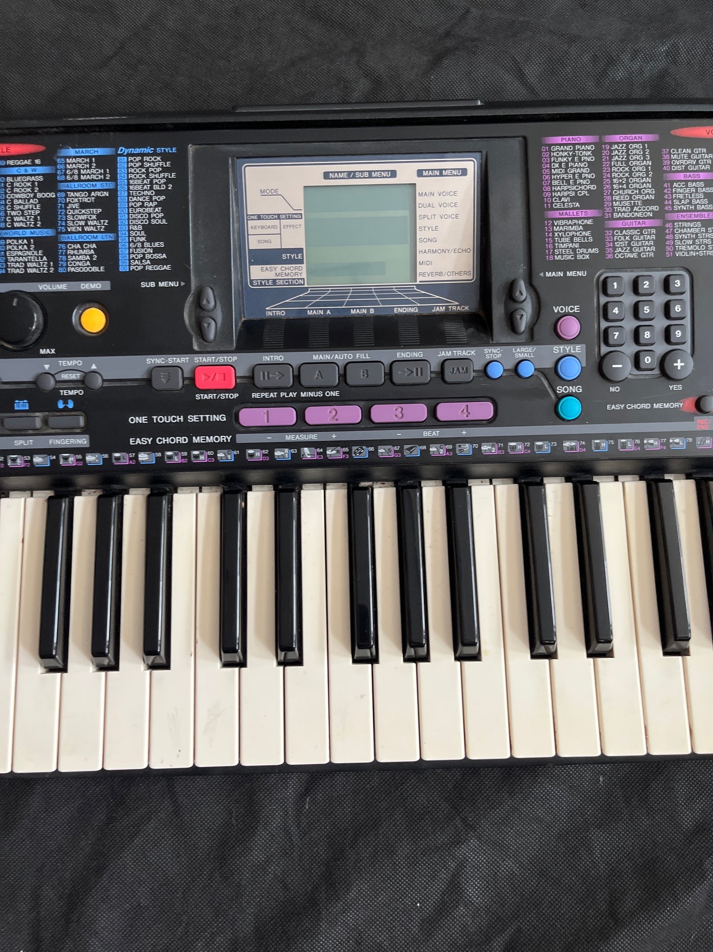 PSR-220 Portable Keyboard, Used - GG85B