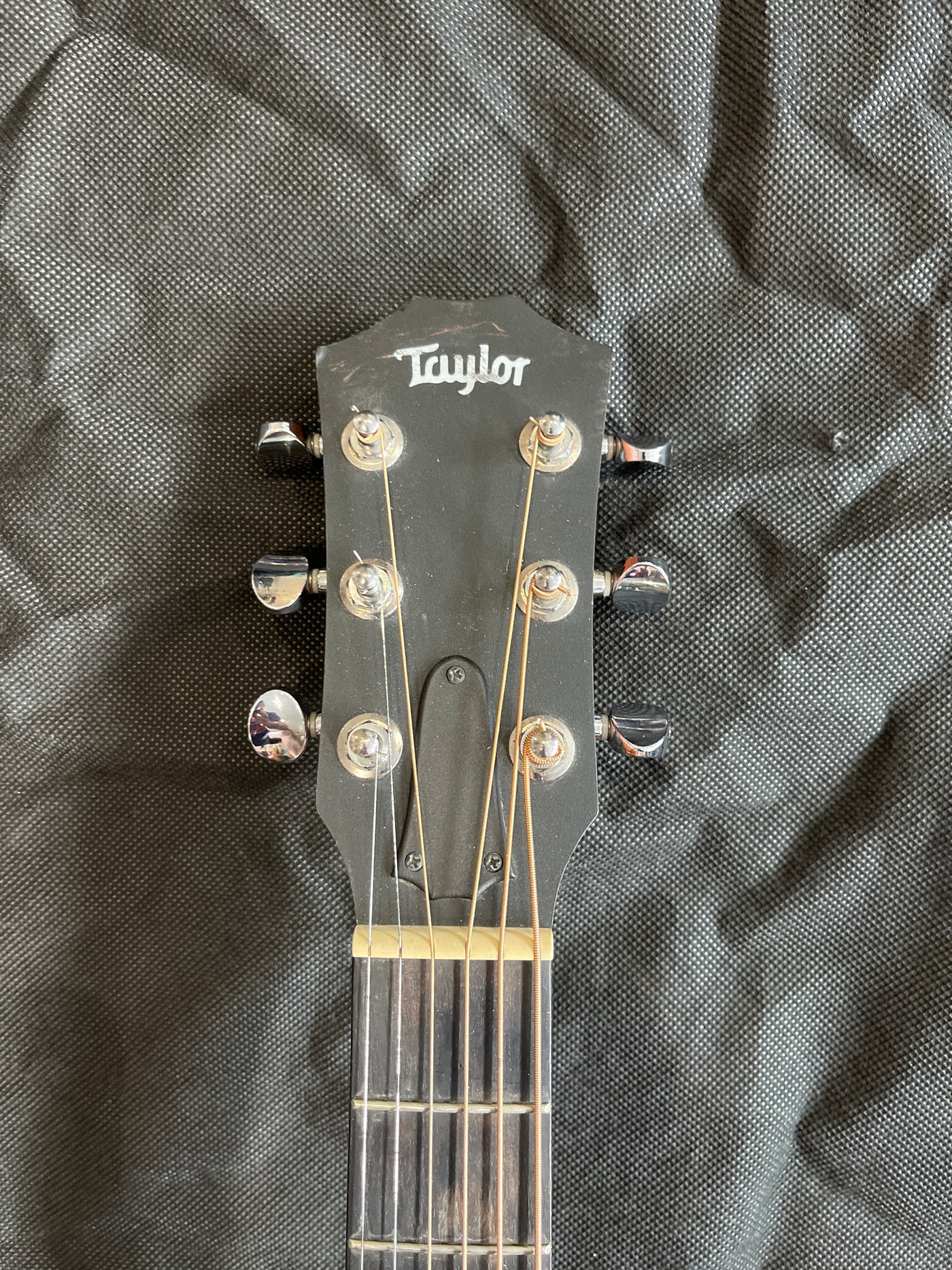 GS Mini Left handed, All Mahogany, Electro-Acoustic Guitar & Bag, Used