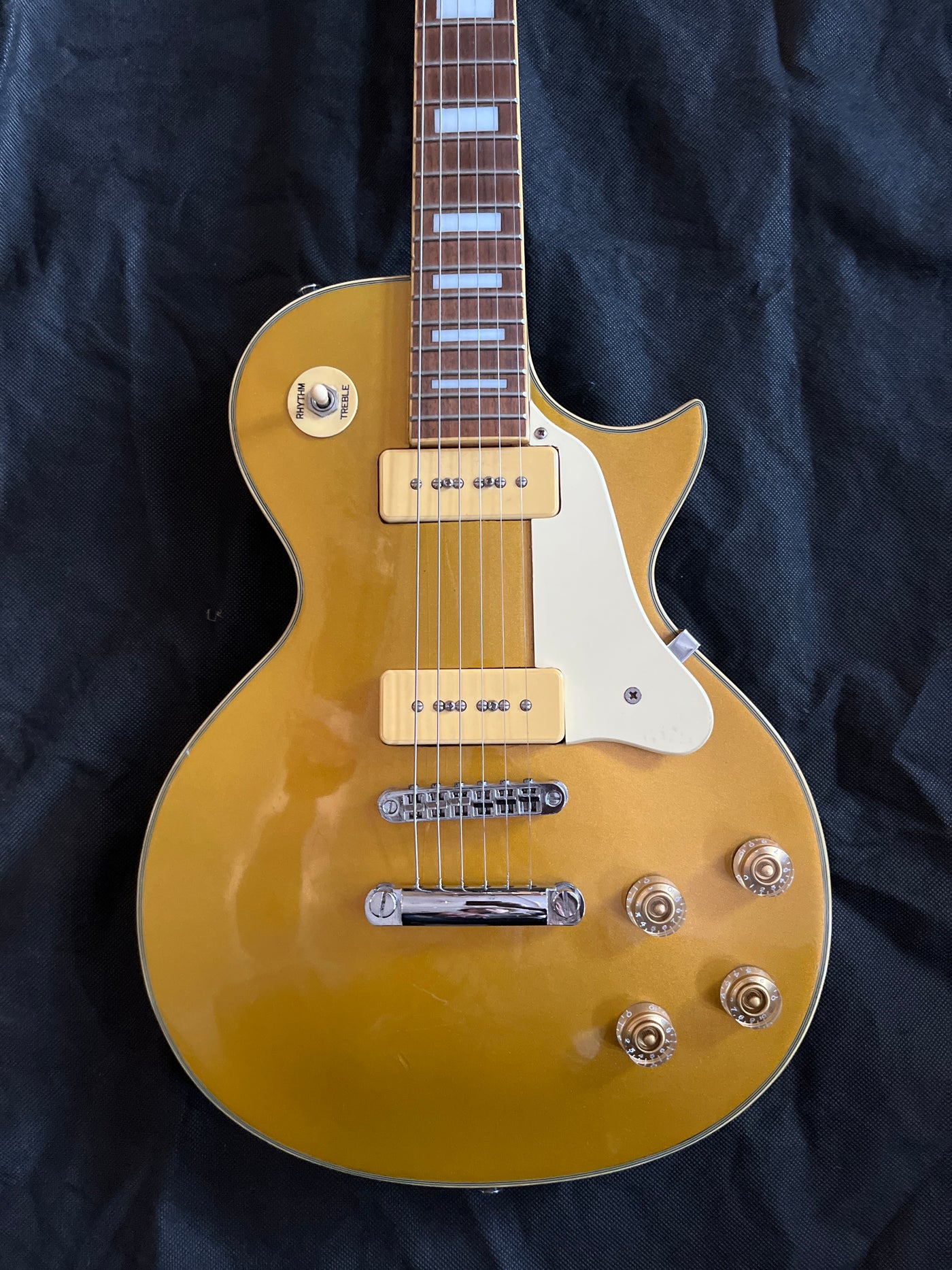 LP-Type Electric Guitar, Gold Top, Used - HH15A