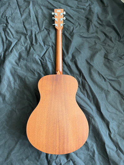V300 Acoustic Guitar, Used - GG39
