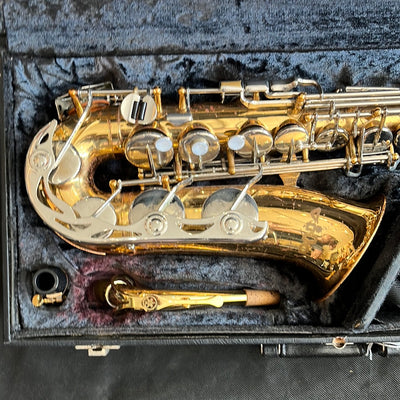 Alto Saxophone Outfit,  Used - DD91