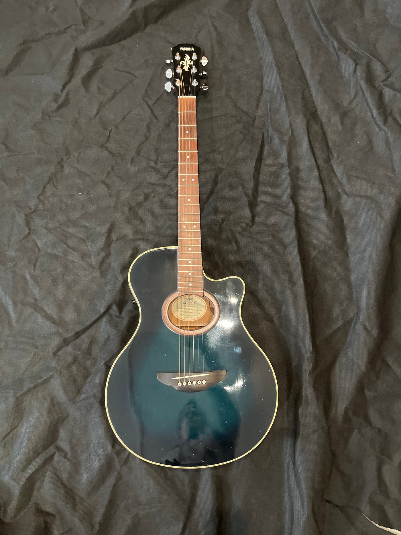 APX4A - Electro Acoustic Guitar, Used - FF99