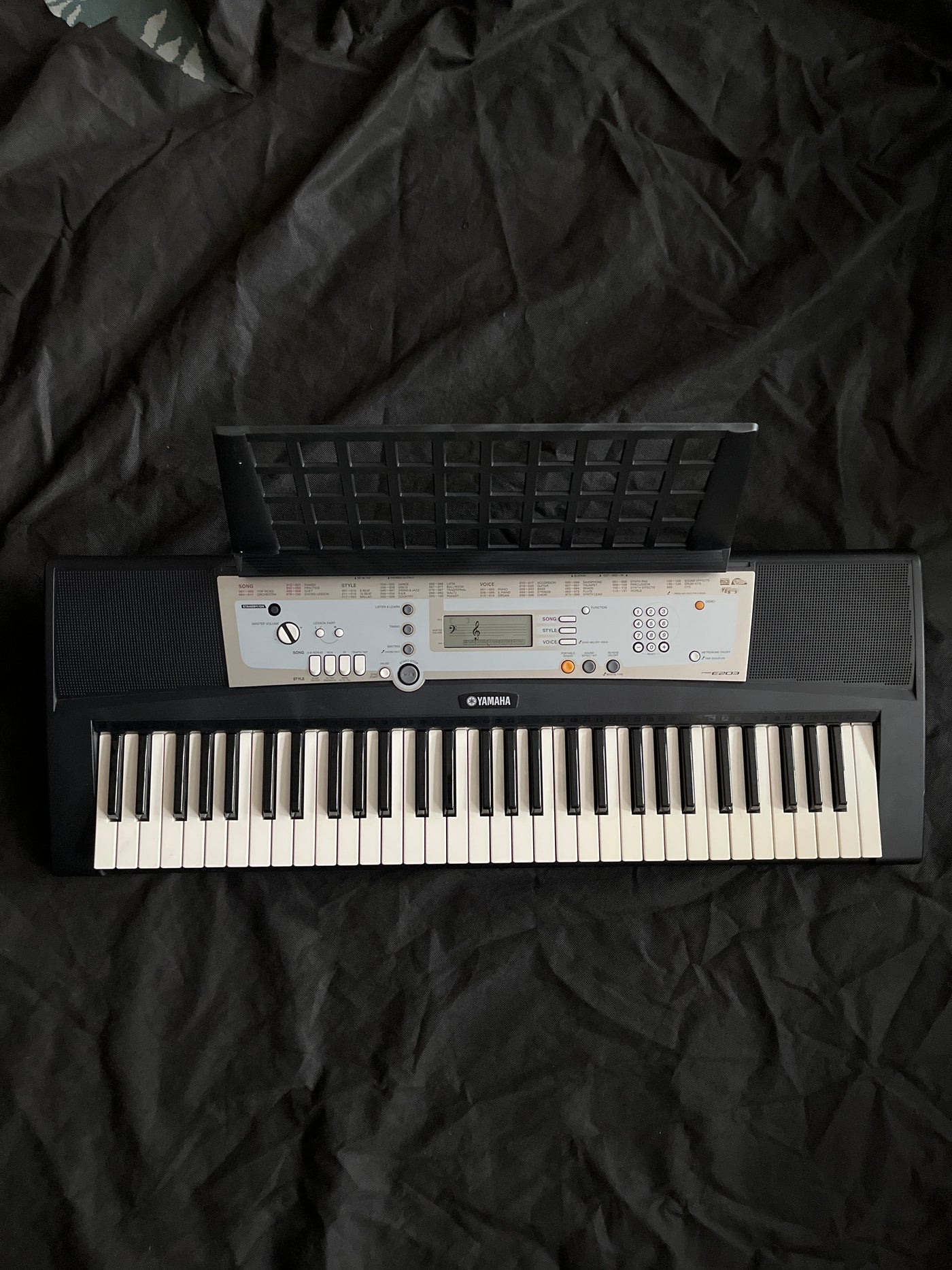 PSR-E203 Portable Keyboard, Used - HH01A