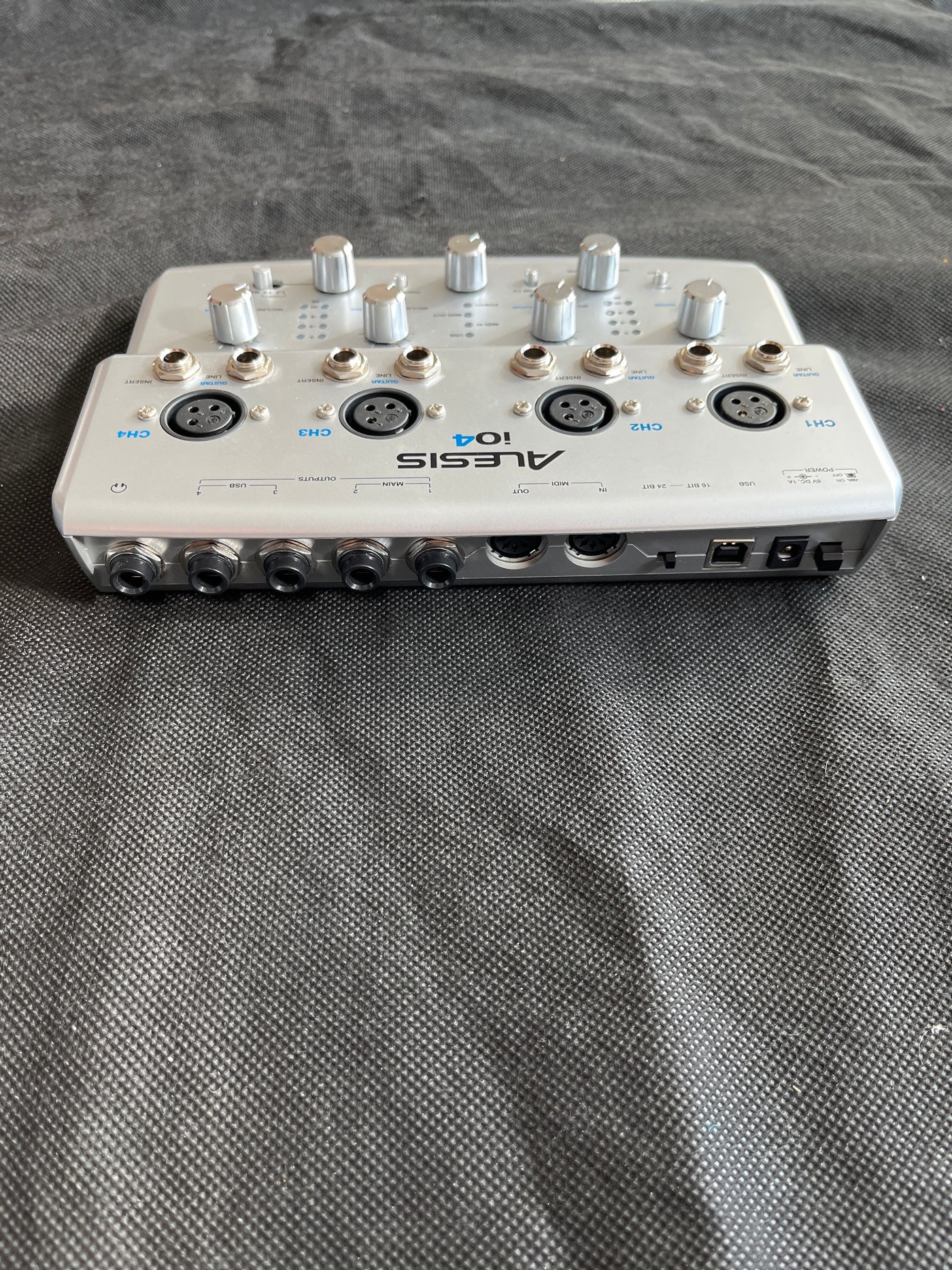iO4 24-Bit USB Audio Interface, Used