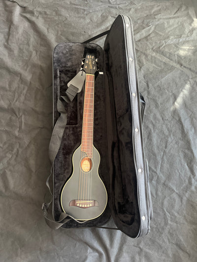 Rover Travel Guitar & Case, Used - GG66