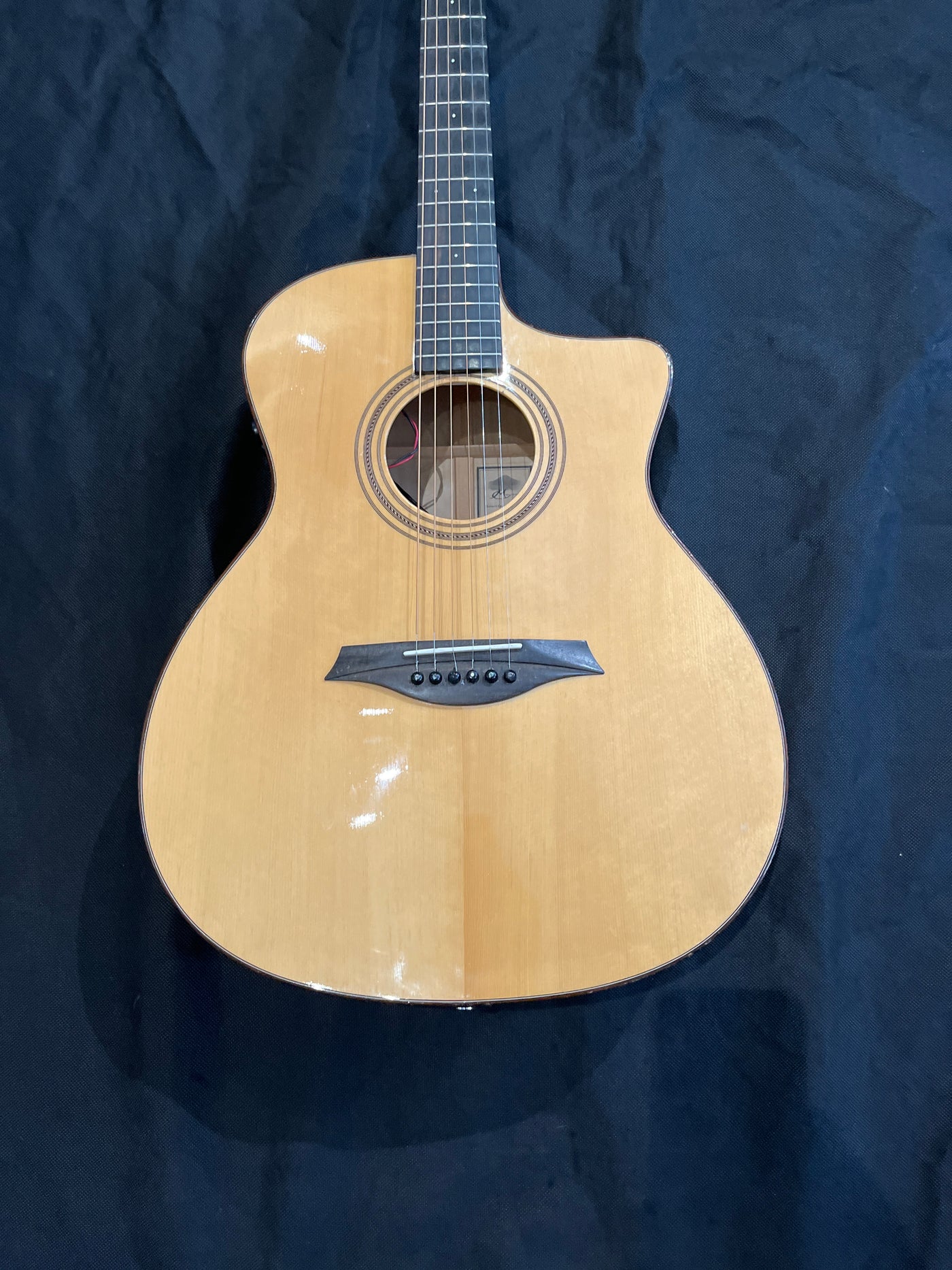 M7/SCE, Electro-Acoustic guitar, Natural, Used - FF37