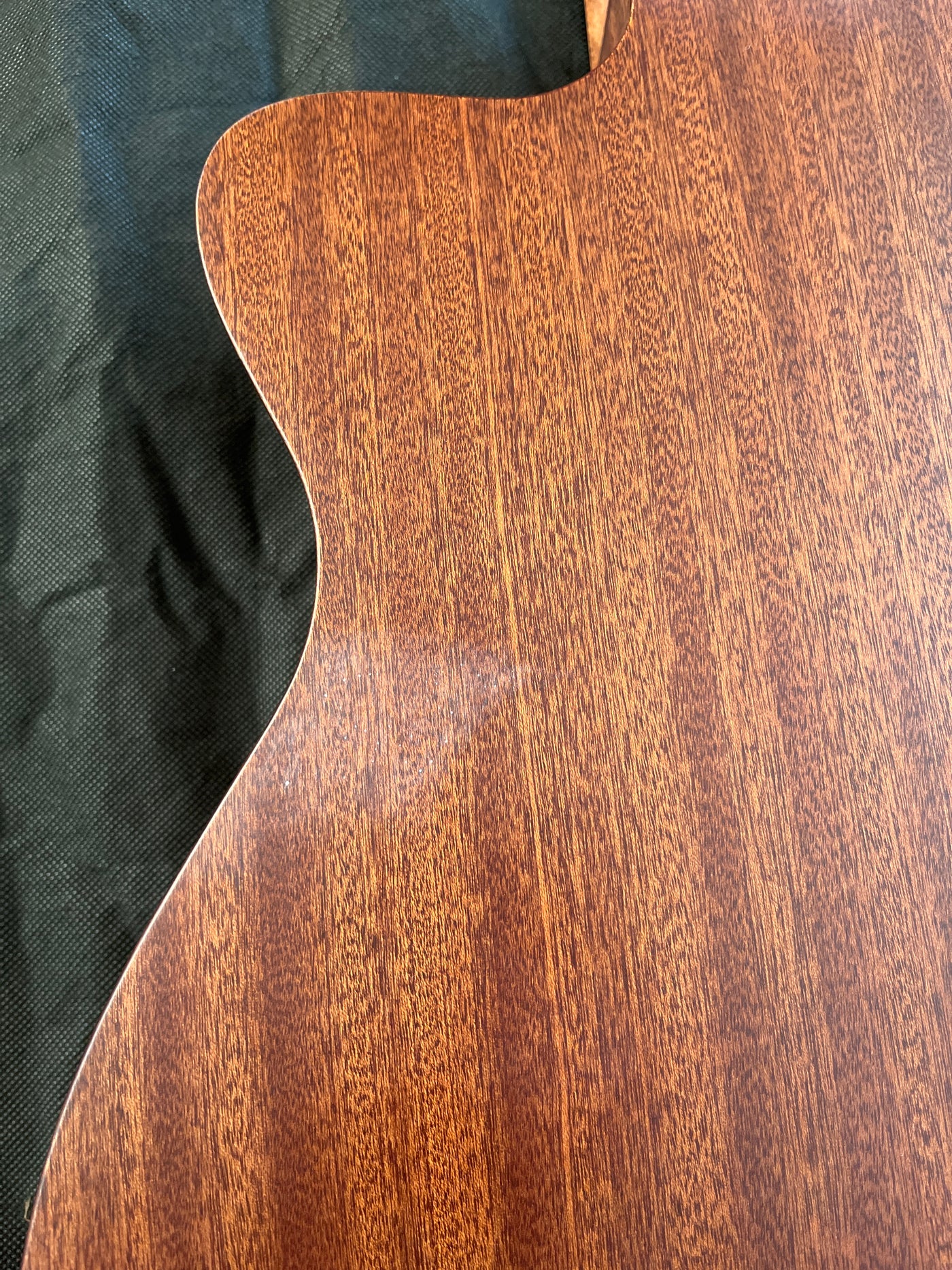 000MC-15E Electro-Acoustic Guitar - B Stock - Finish 2nd