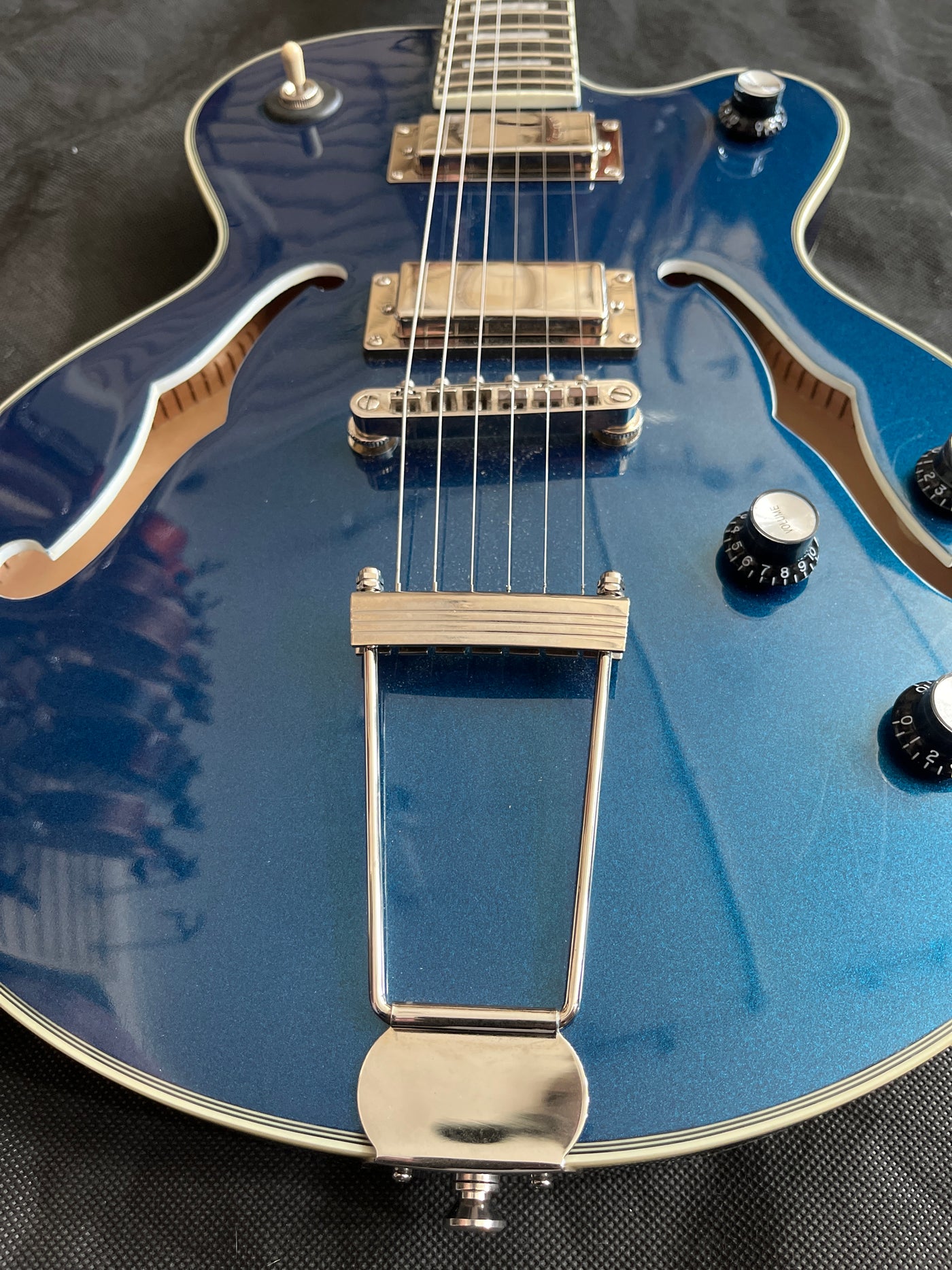 Uptown Kat ES Semi-acoustic, Blue, Used - GG53B