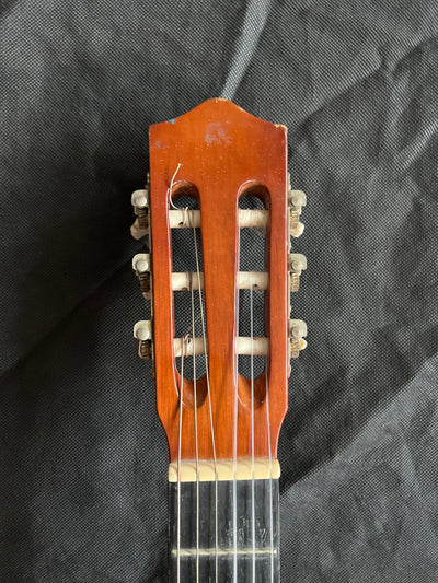 C542 - 4/4 size classsical guitar, Used