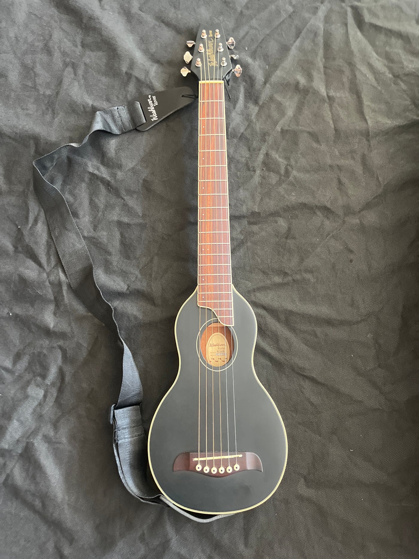 Rover Travel Guitar & Case, Used - GG66