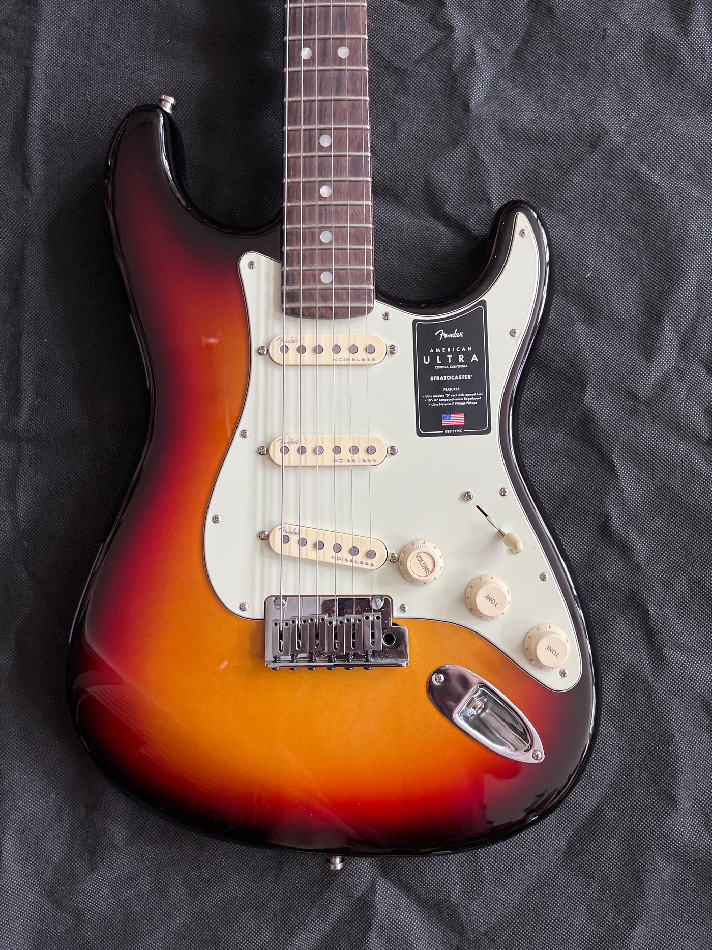 Ultra USA Stratocaster Ultraburst, Used - GG91