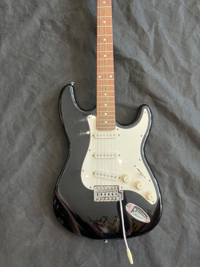 ST Type Electric Guitar, Black, Used