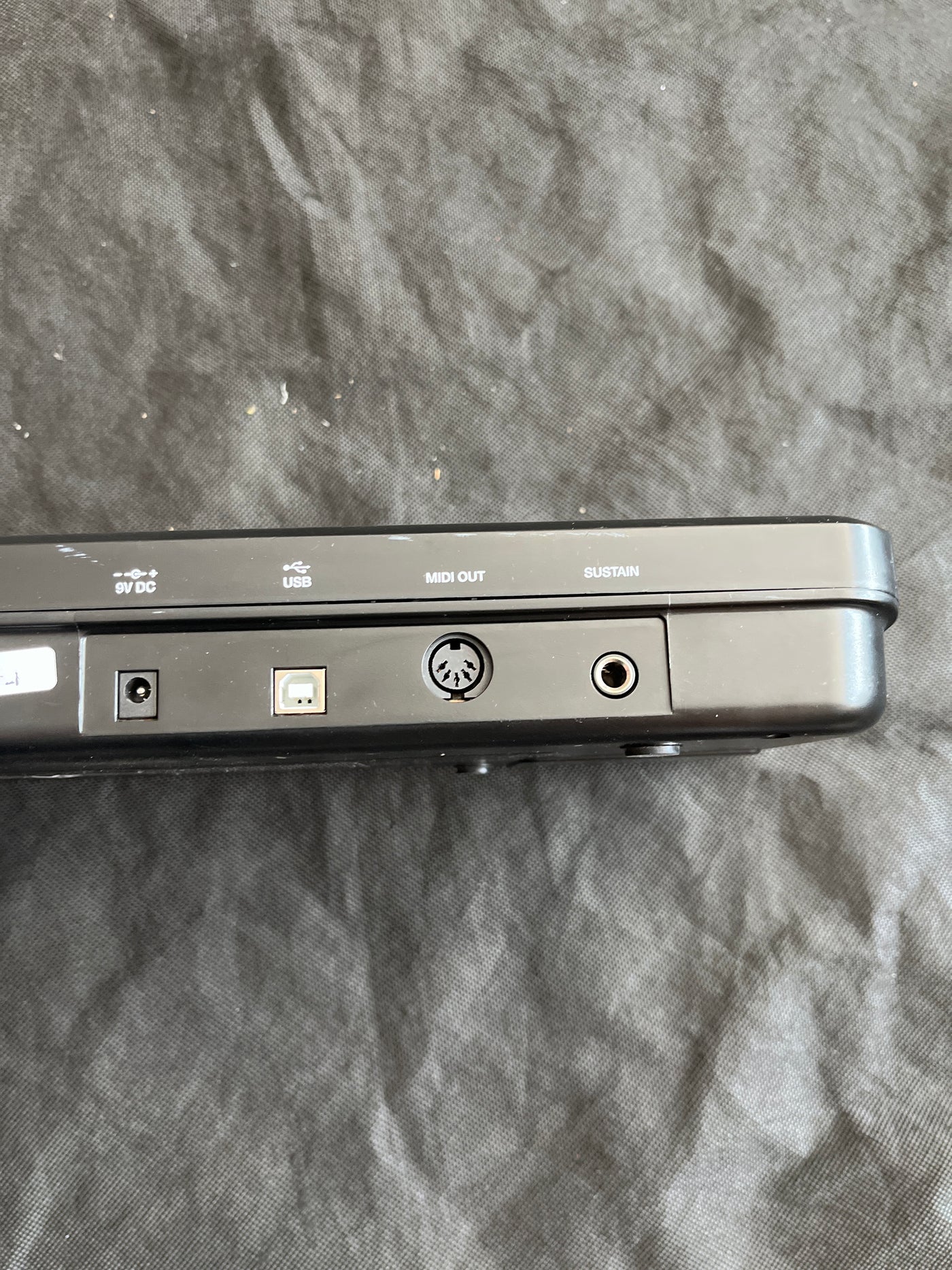 Q25 USB / Midi Keyboard Controller, Used - Q25-1