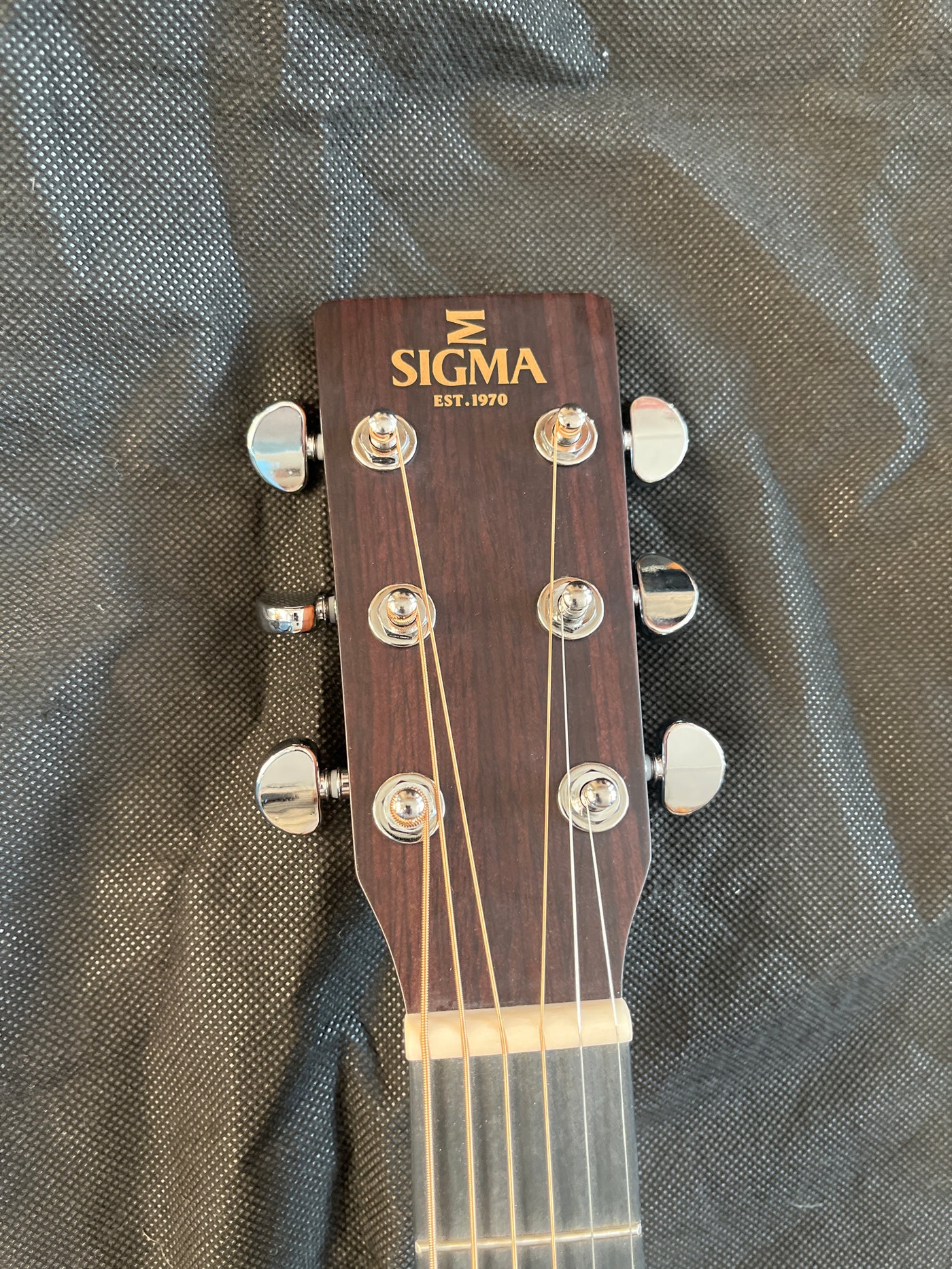 000MC-15E Electro-Acoustic Guitar - B Stock - Finish 2nd