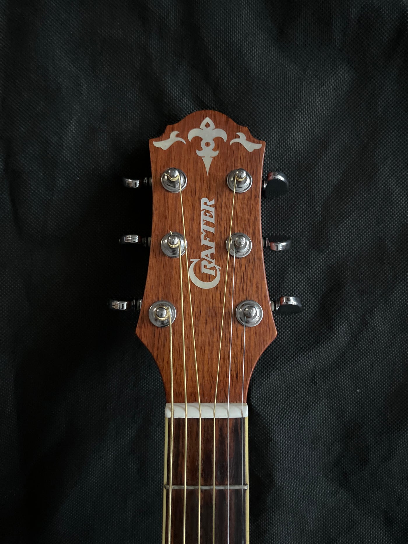 D6 EQ Dreadnaught Electro-Acoustic Guitar, Used - HH01B
