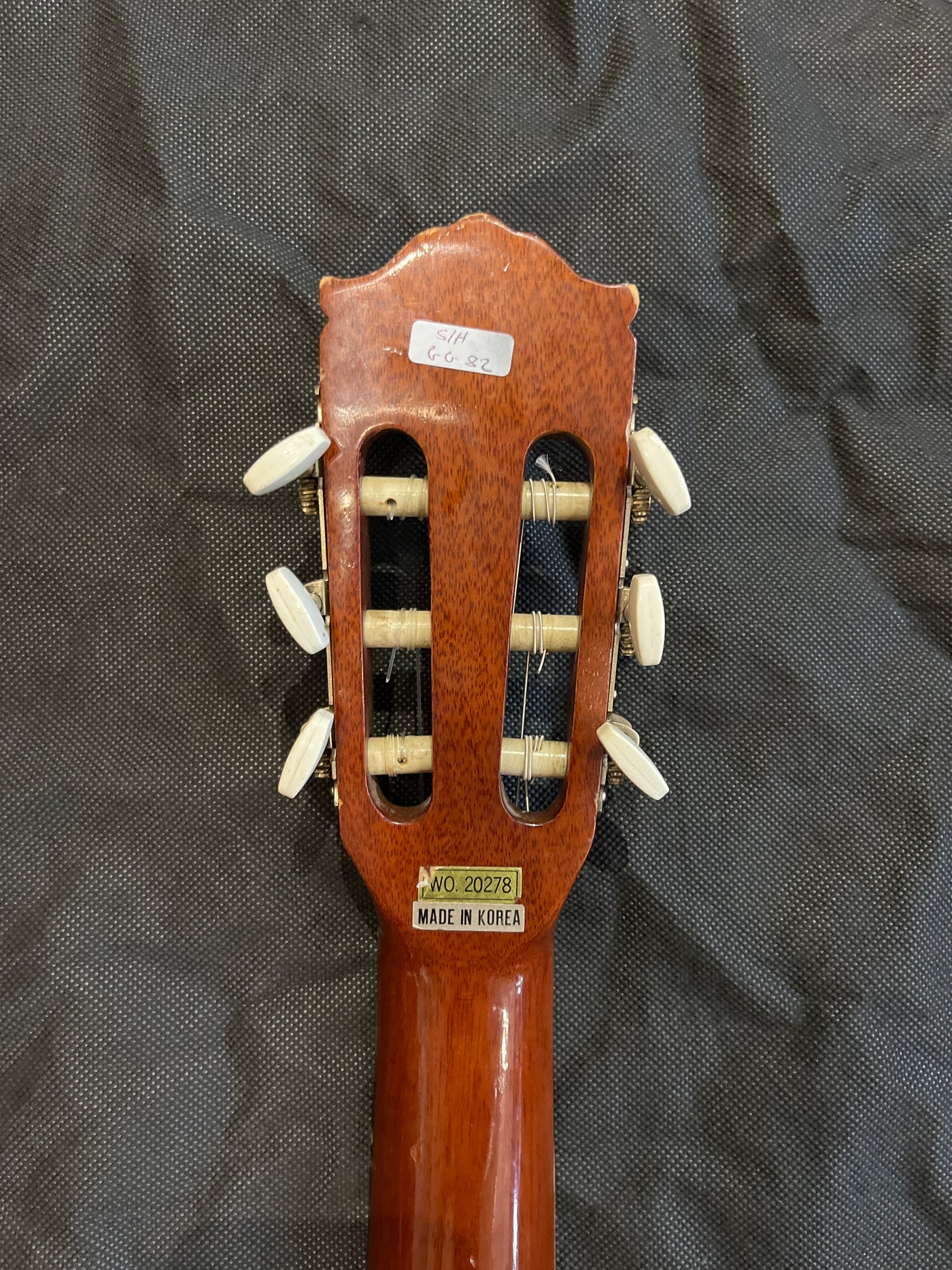 4/4 Classical Guitar, Used - GG82