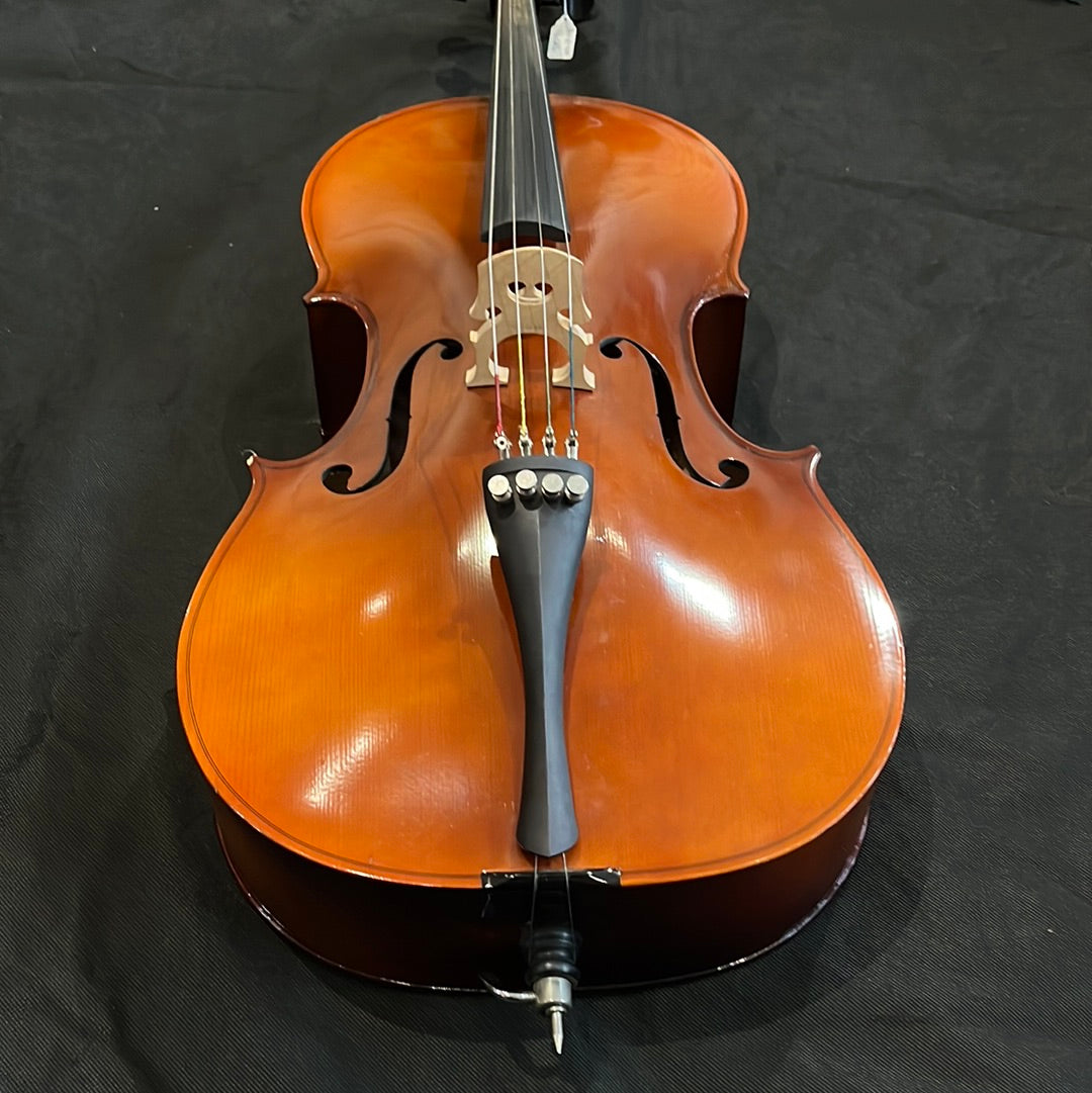 400 Series 1/2 Cello Outfit, Used - DD80