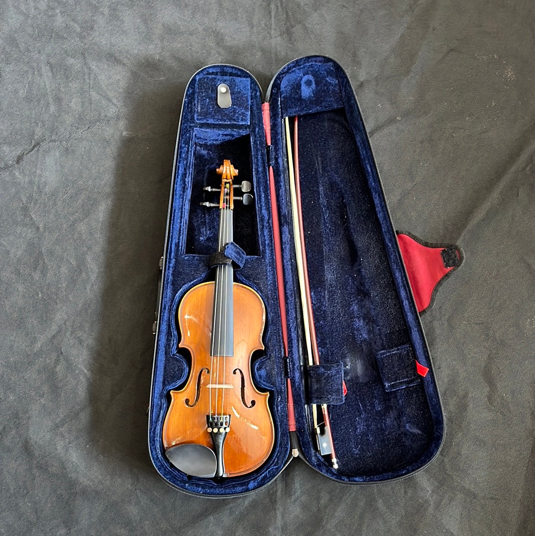 1500 Student 2 - 1/2 Violin, Used - DD70