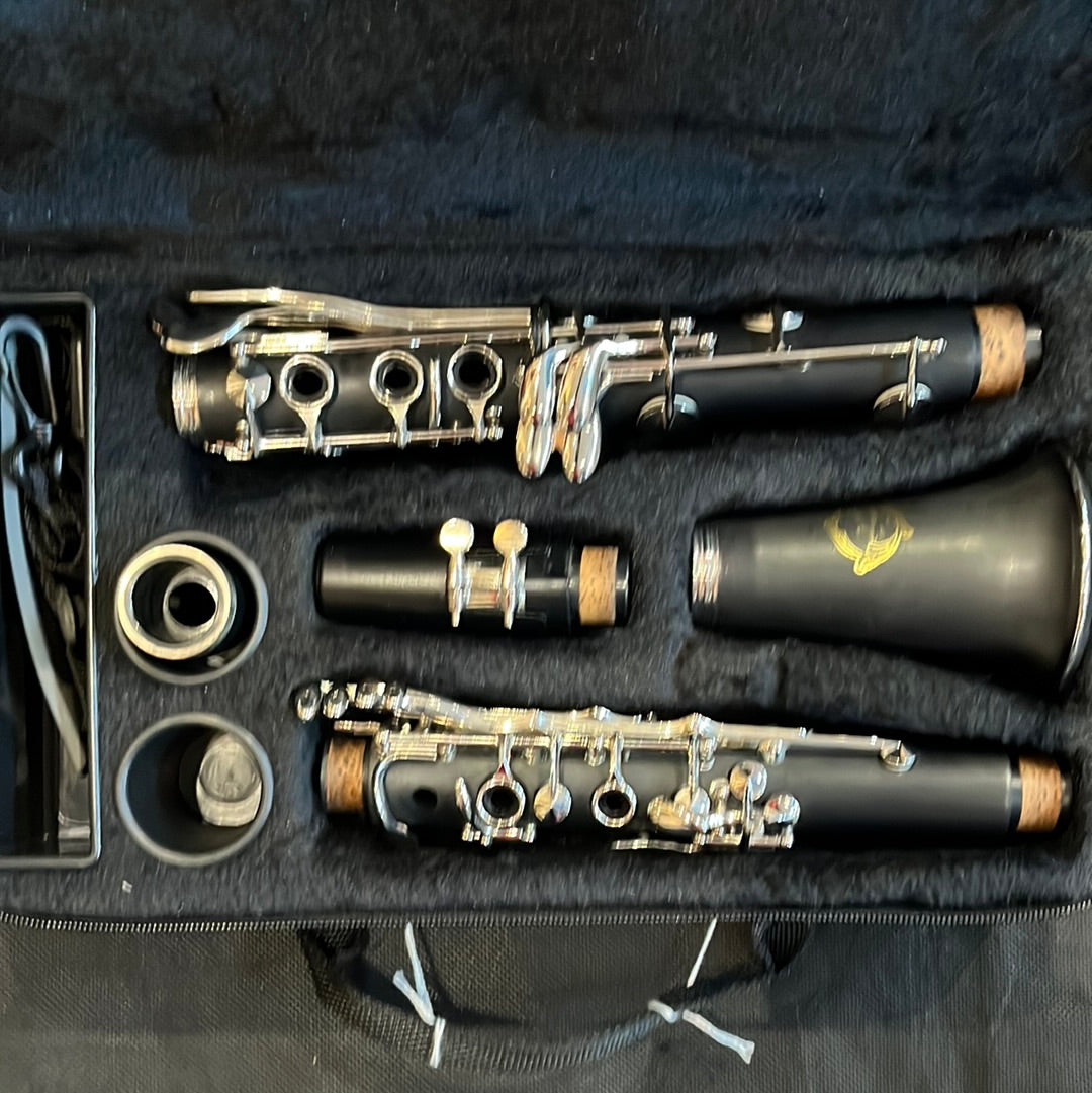 Bb Clarinet Outfit, Ex-rental - #AL170320