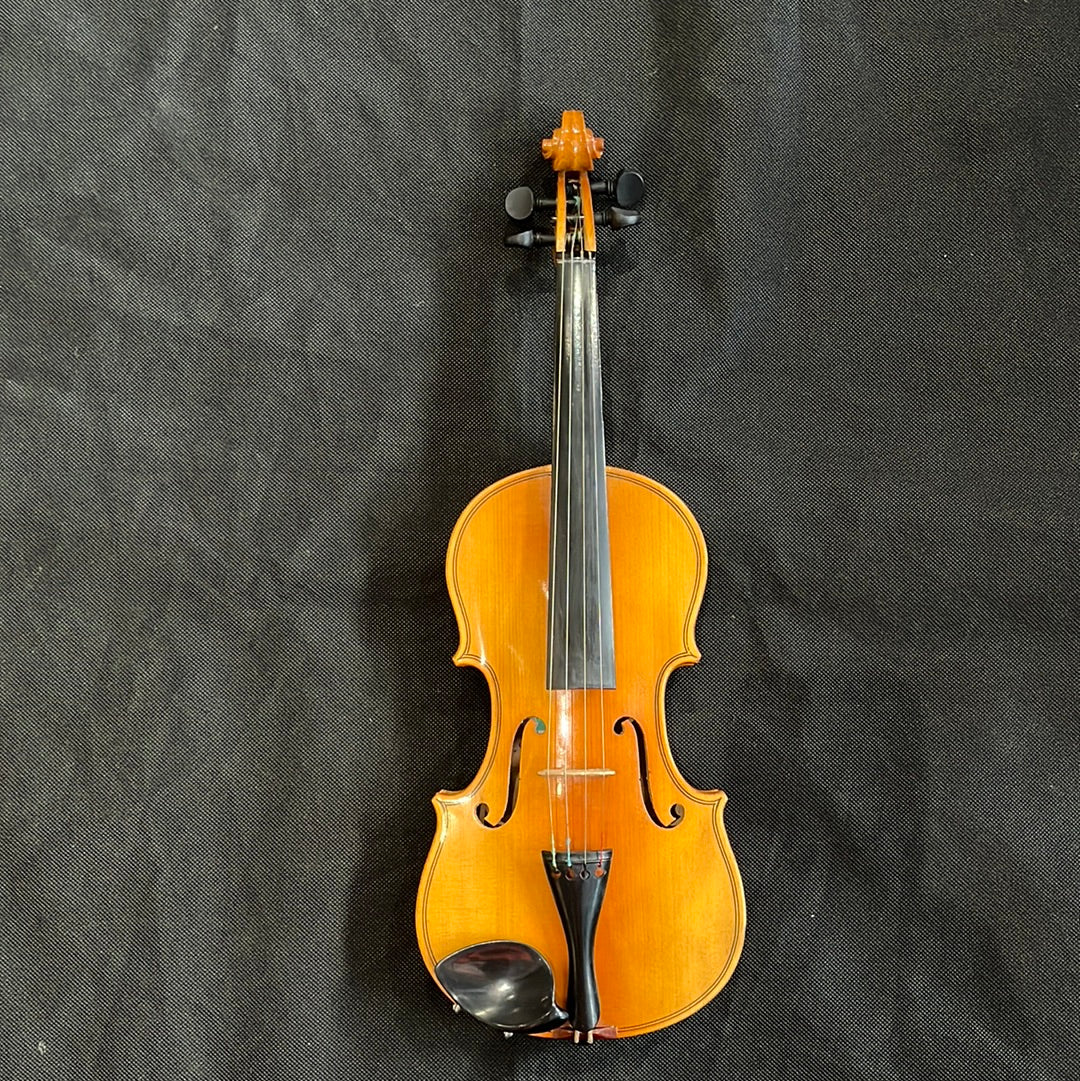 1/2 Violin Outfit, in hard case, Used - W45B