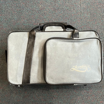 Bb Clarinet Outfit, Used - BB70