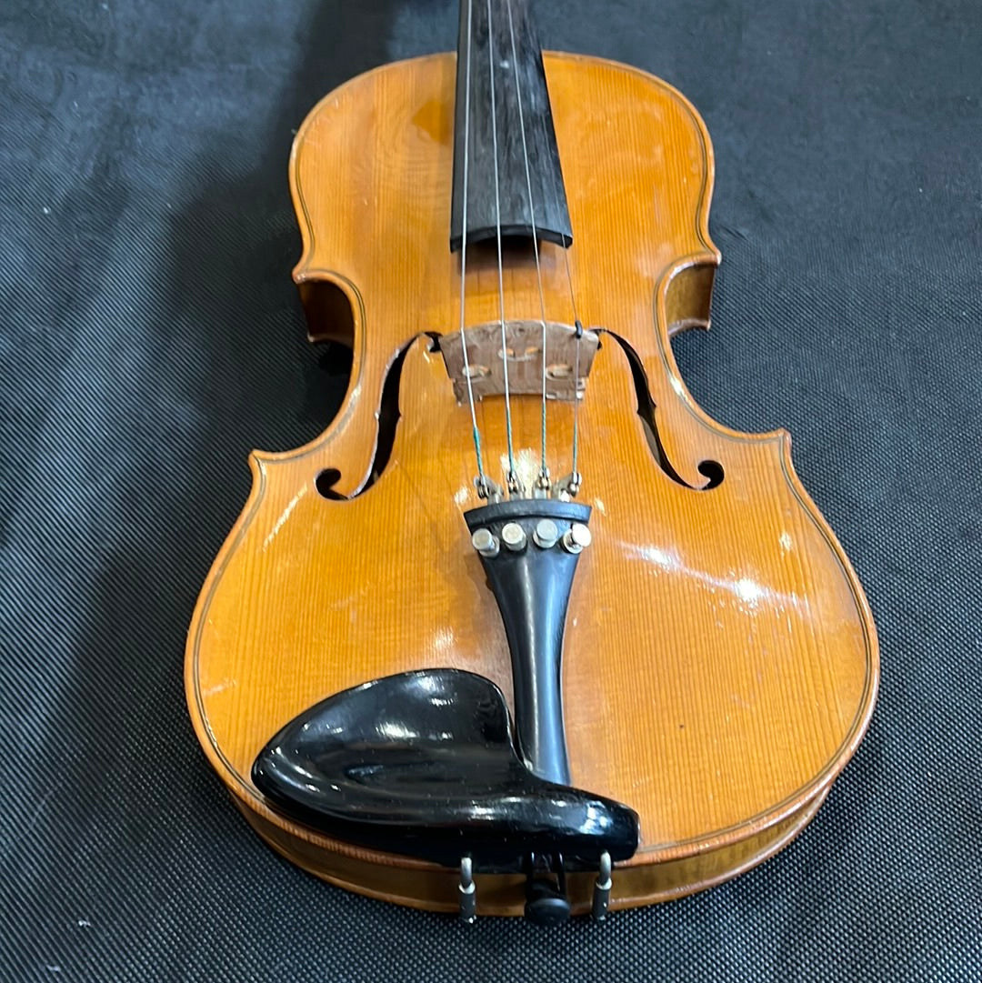 Czech made Nicolaus Amati 3/4 Violin & Case, No bow Used