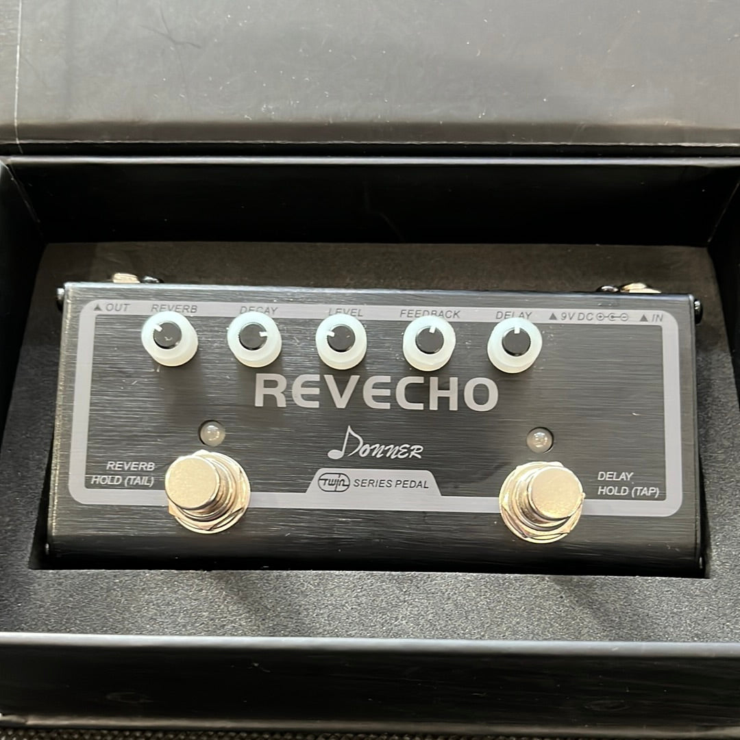 Revecho Reverb / Delay Pedal, Used - CC85